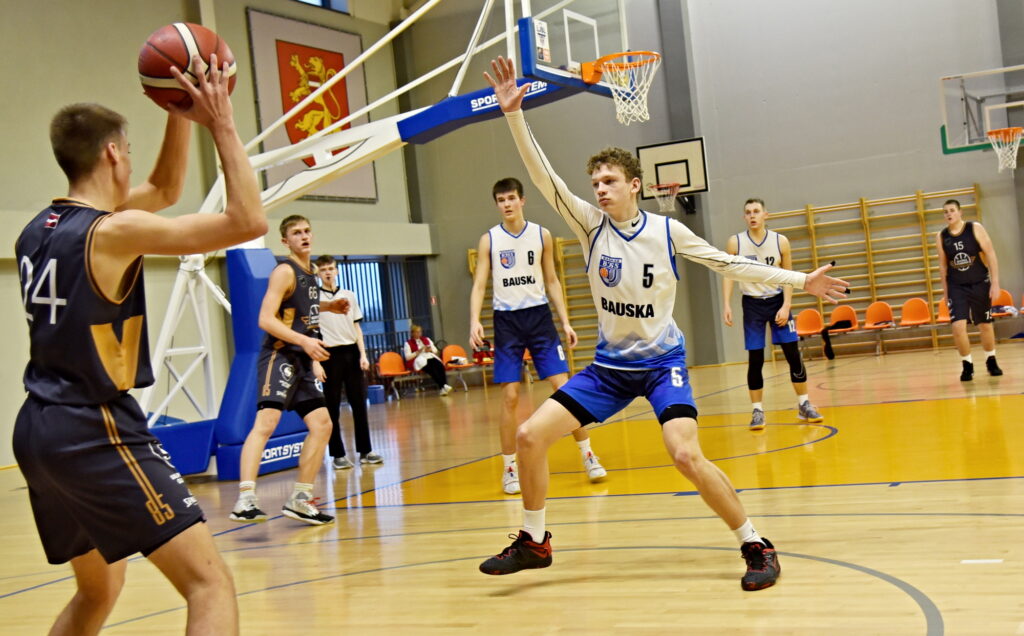 Autors: Uldis Varnevičs 