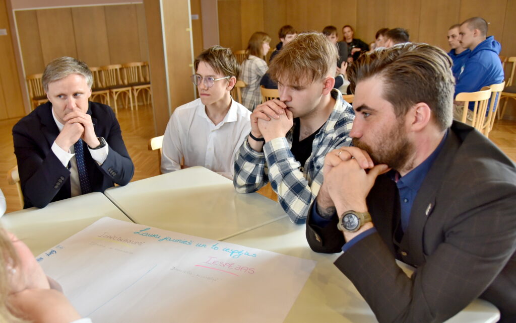 Autors: Uldis Varnevičs