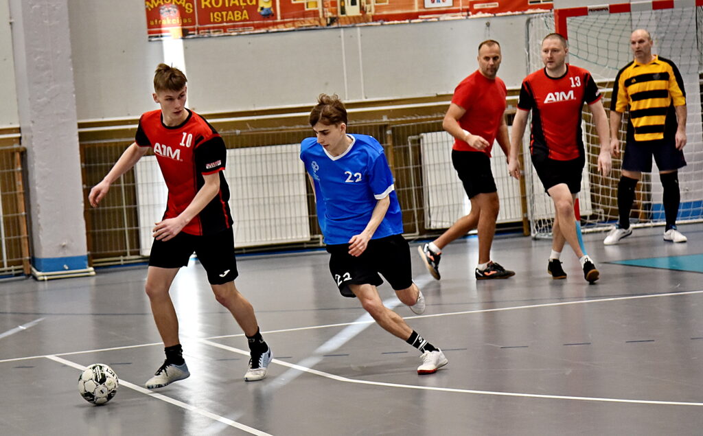 Autors: Uldis Varnevičs