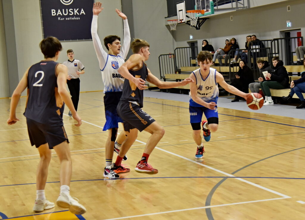 Autors: Uldis Varnevičs 