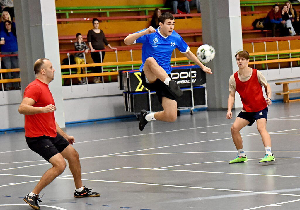 Autors: Uldis Varnevičs