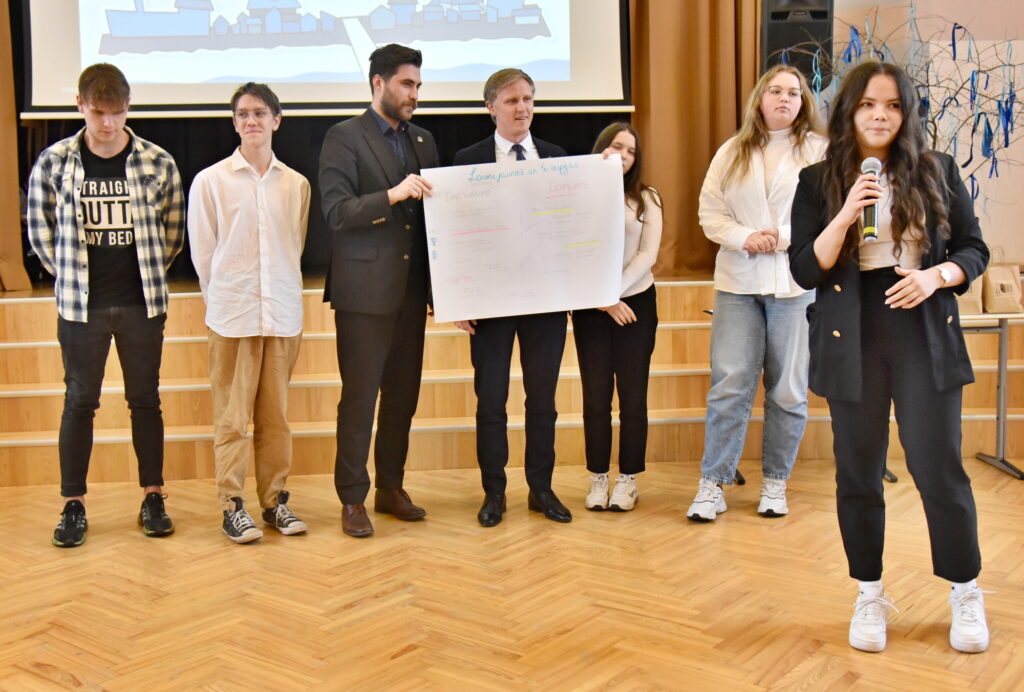 Autors: Uldis Varnevičs