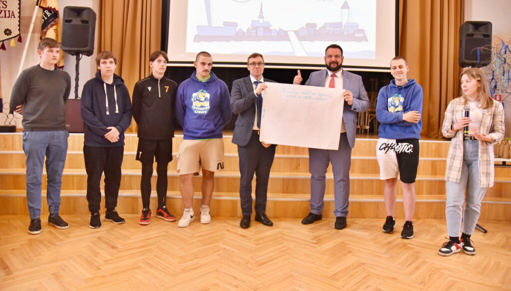 Autors: Uldis Varnevičs