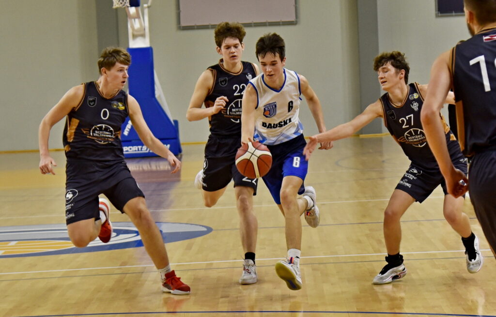 Autors: Uldis Varnevičs 