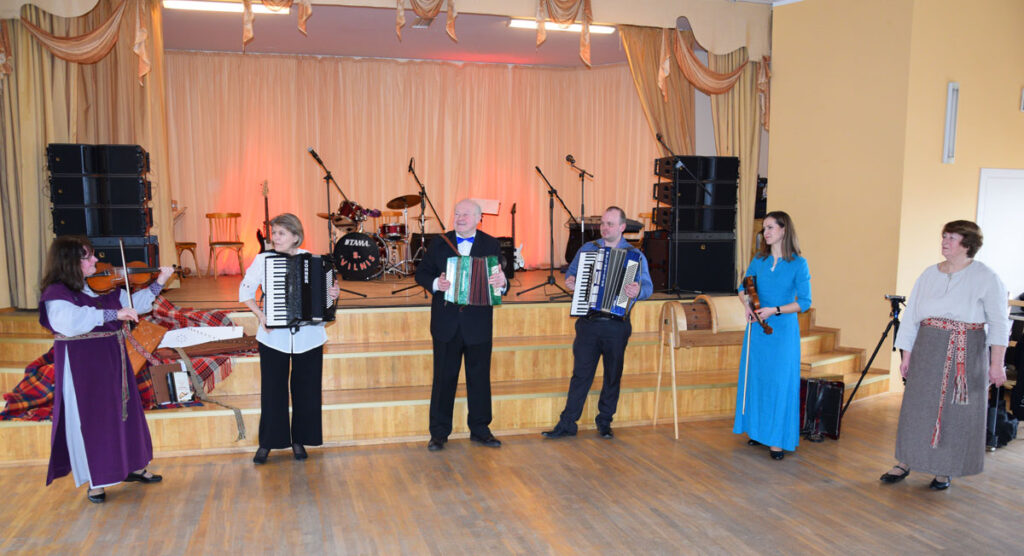 Autors: Māris Krūmiņš