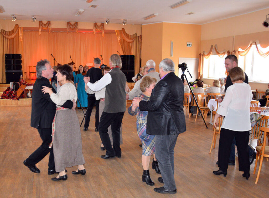 Autors: Māris Krūmiņš