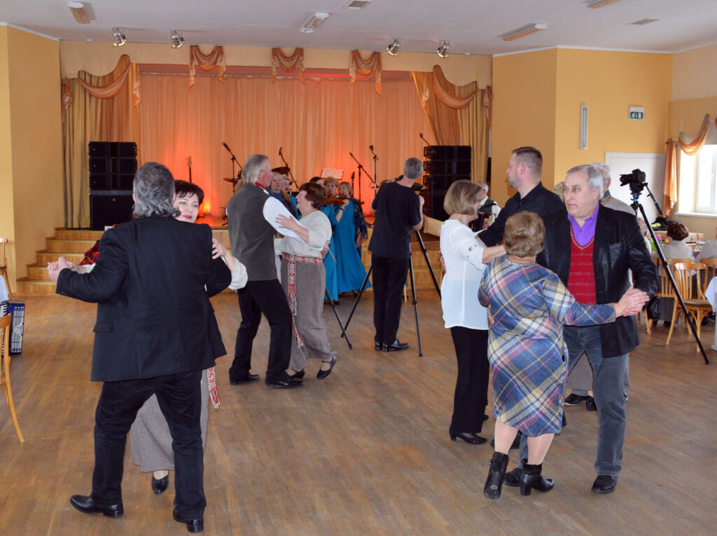 Autors: Māris Krūmiņš