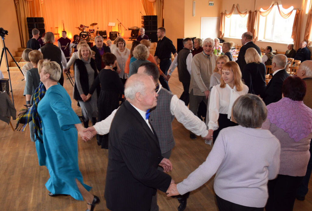 Autors: Māris Krūmiņš