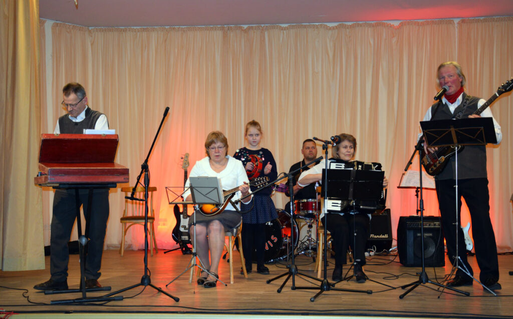 Autors: Māris Krūmiņš