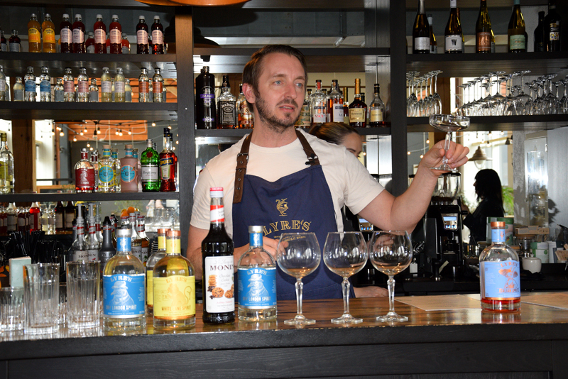 Autors: Māris Krūmiņš