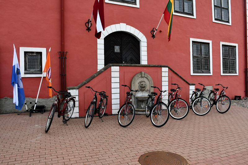 Autors: Ivars Bogdanovs