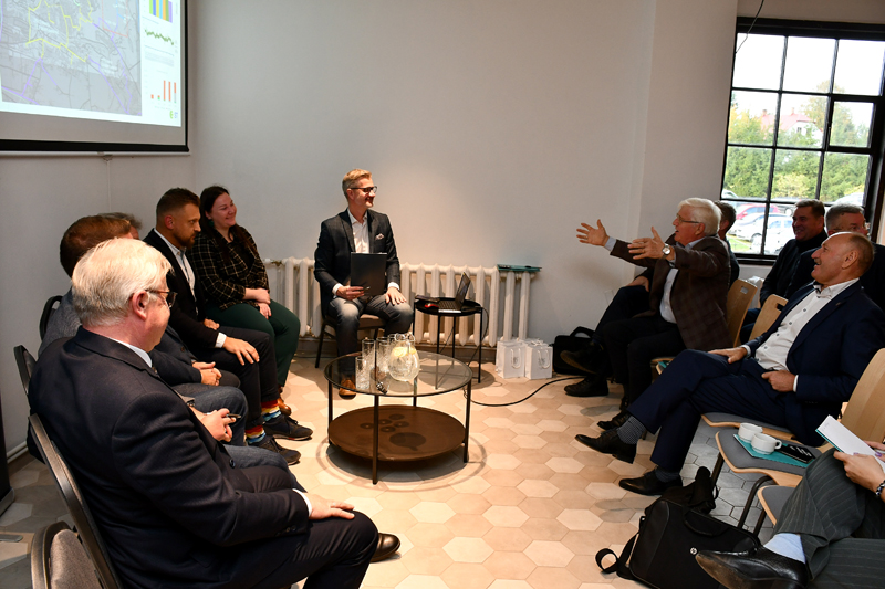 Autors: Ivars Bogdanovs