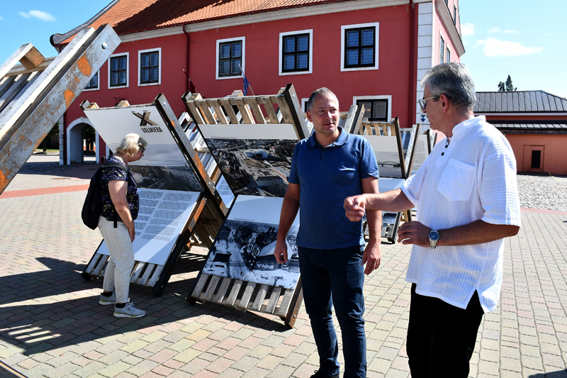 Autors: IVARS BOGDANOVS