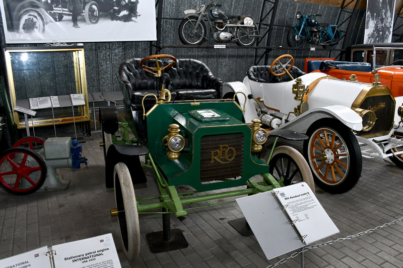 Autors: Ivars Bogdanovs