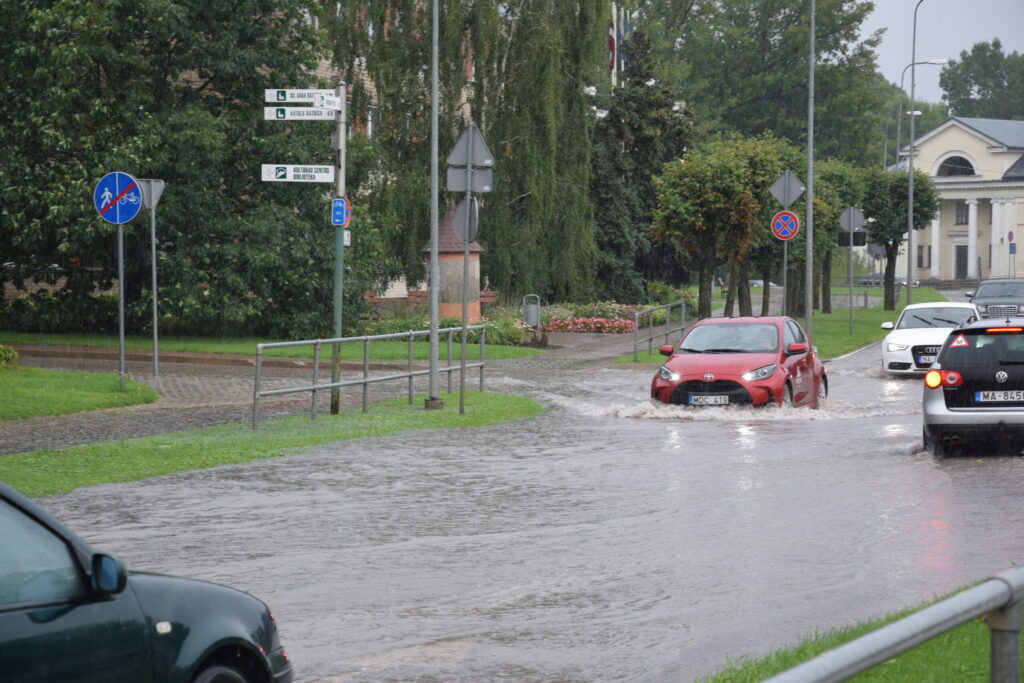 Autors: Māris Krūmiņš