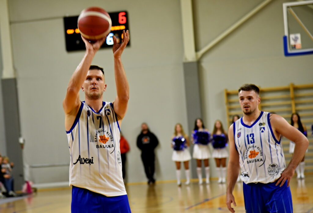 Autors: Uldis Varnevičs