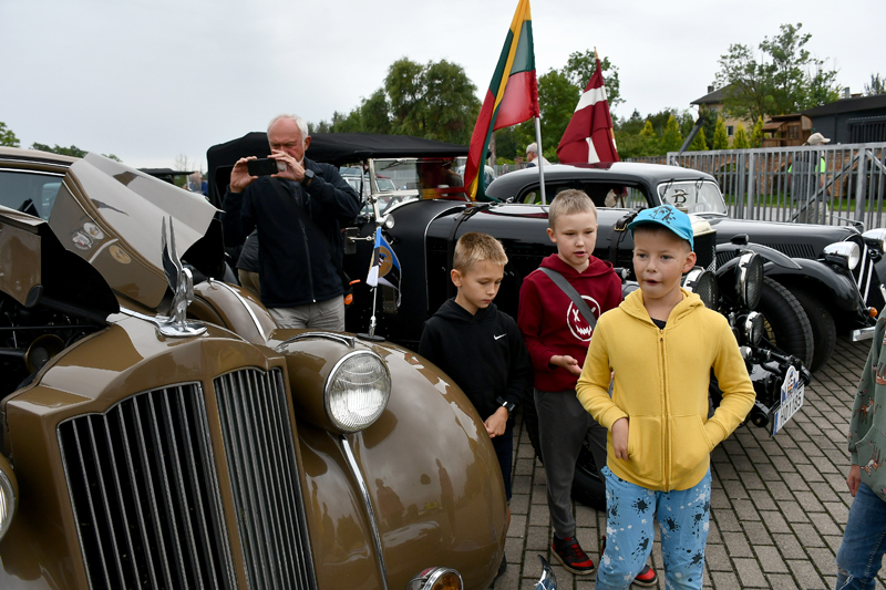 Autors: Ivars Bogdanovs