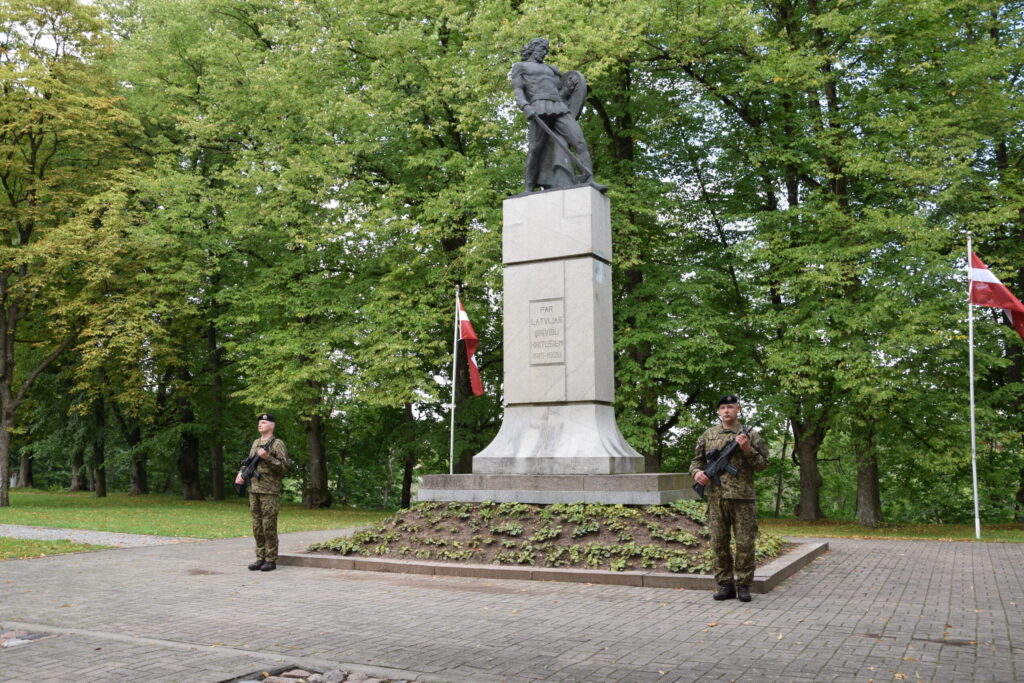 Autors: Māris Krūmiņš