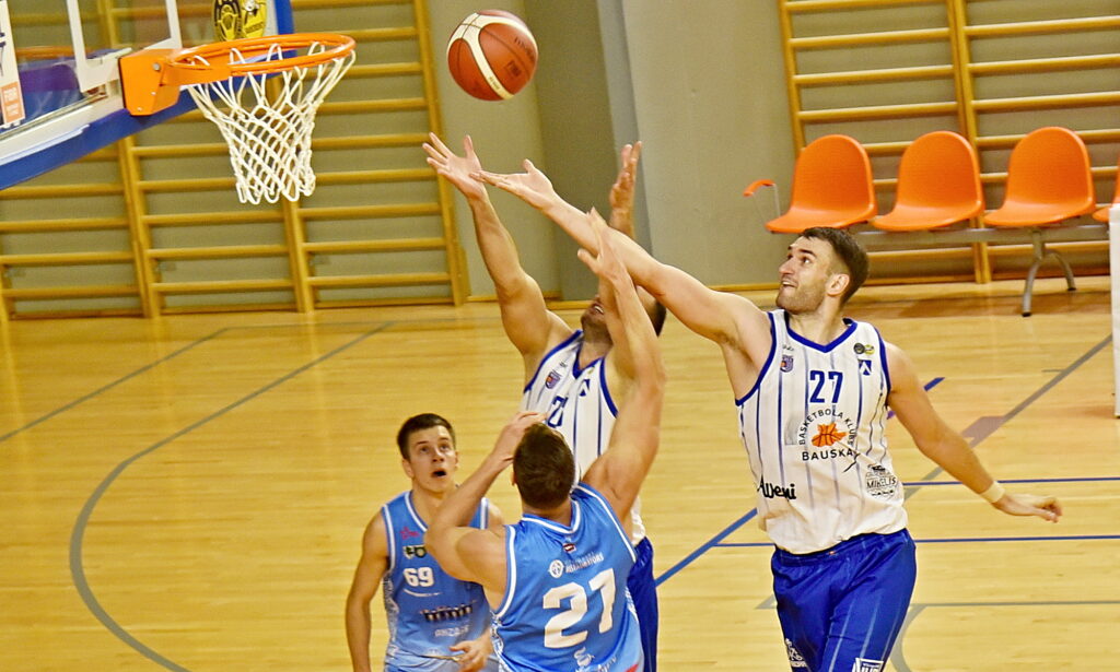 Autors: Uldis Varnevičs