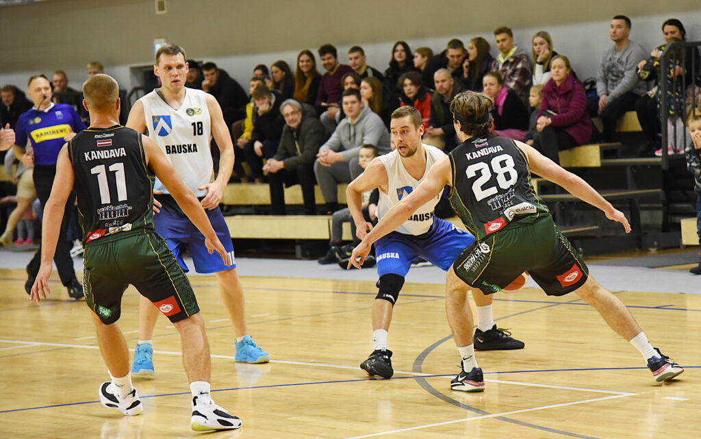 Autors: Uldis Varnevičs