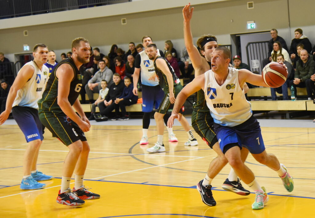 Autors: Uldis Varnevičs