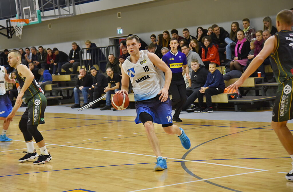 Autors: Uldis Varnevičs