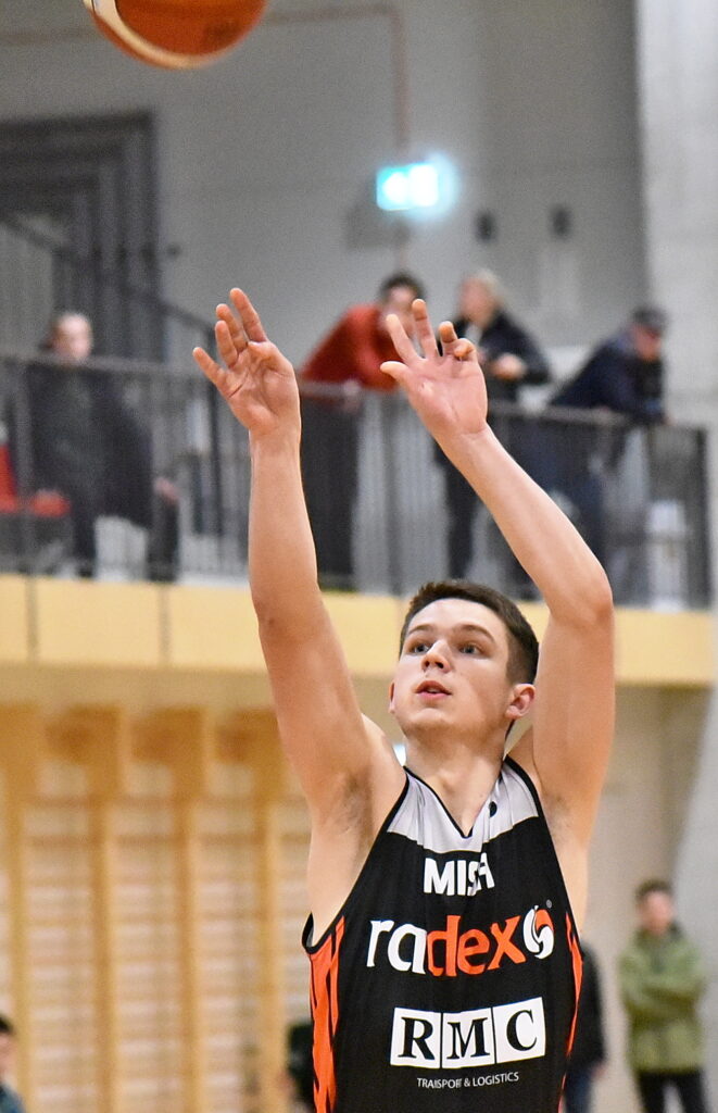 Autors: Uldis Varnevičs