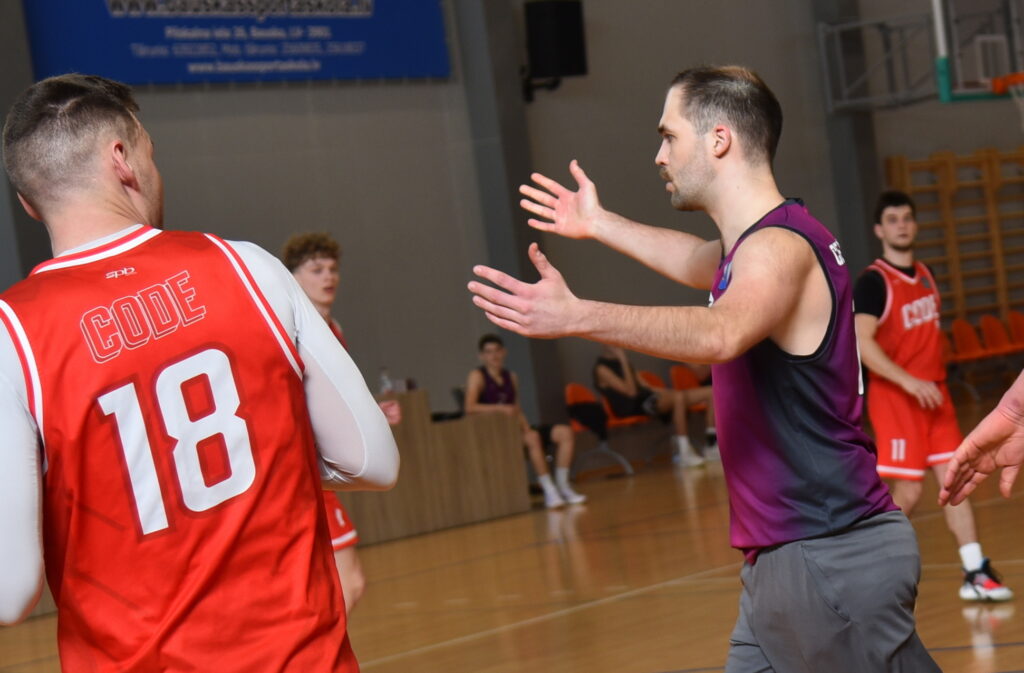 Autors: Uldis Varnevičs