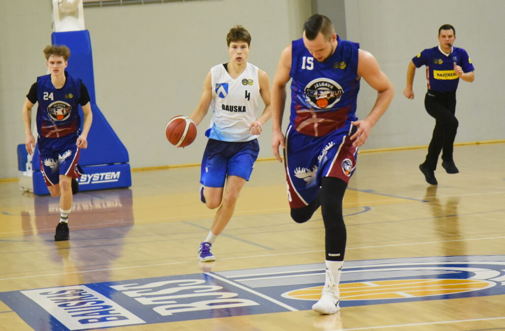 Autors: Uldis Varnevičs