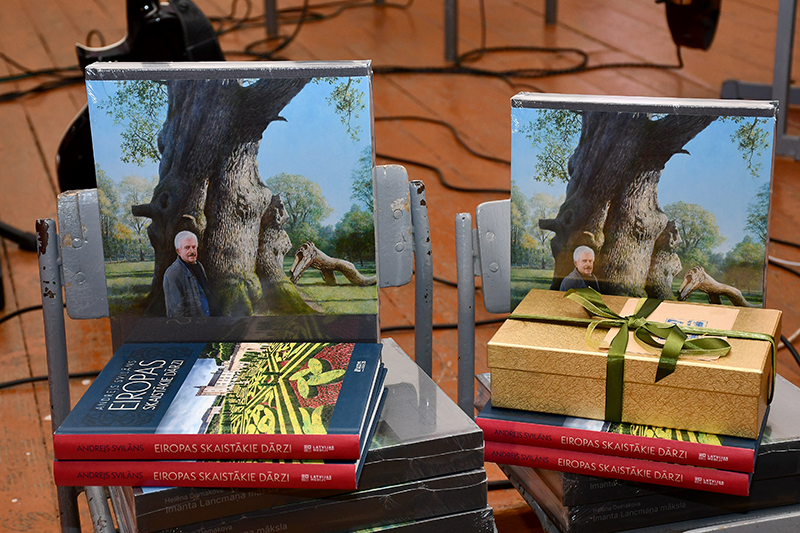 Autors: Ivars Bogdanovs