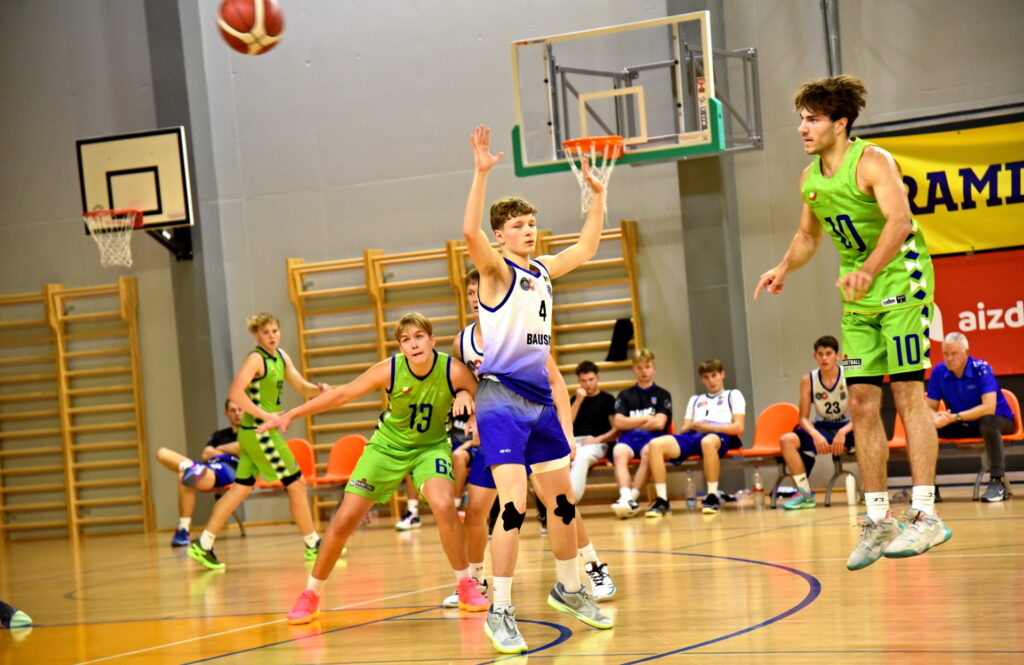 Autors: Uldis Varnevičs