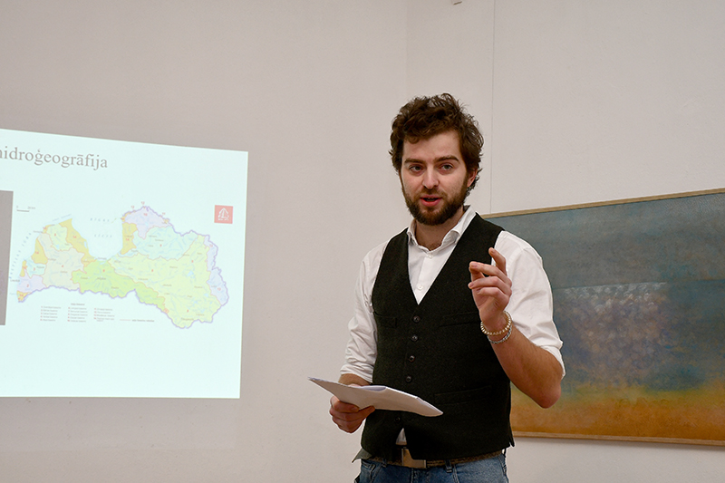 Autors: Ivars Bogdanovs