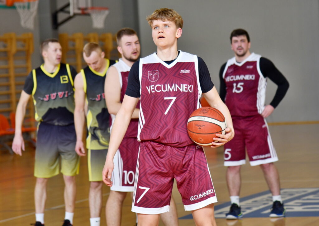 Autors: Uldis Varnevičs