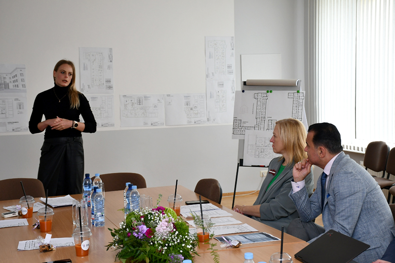 Autors: Ivars Bogdanovs