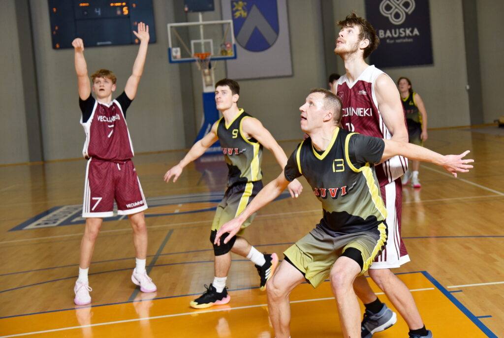 Autors: Uldis Varnevičs