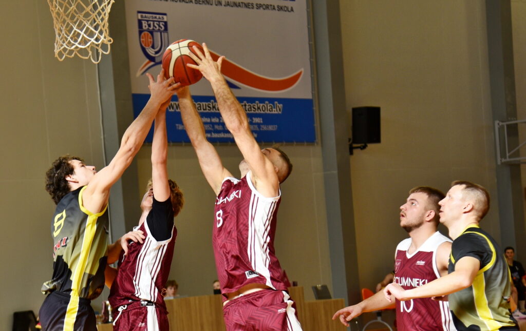 Autors: Uldis Varnevičs