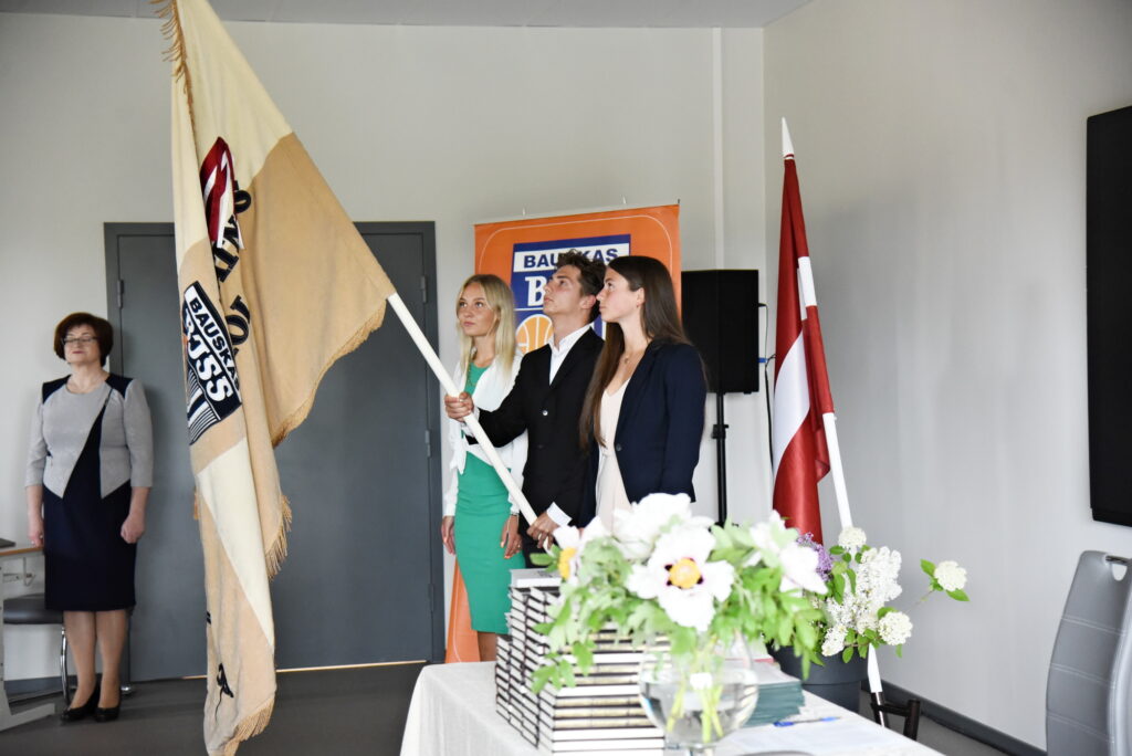 Autors: Uldis Varnevičs