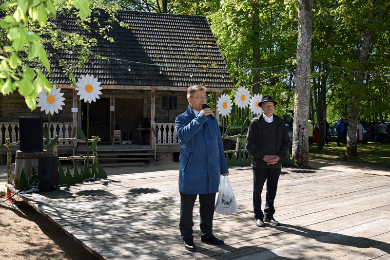 Autors: Māris Krūmiņš