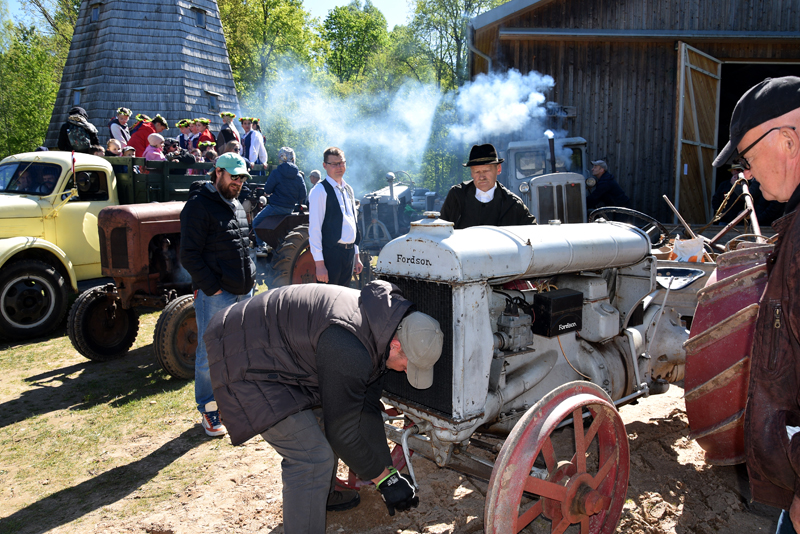 Autors: Māris Krūmiņš