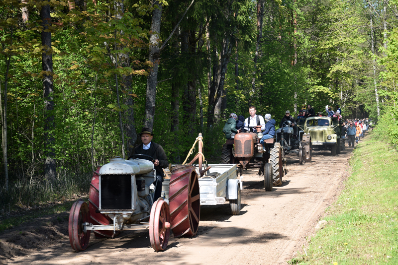 Autors: Māris Krūmiņš