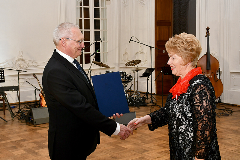 Autors: Ivars Bogdanovs