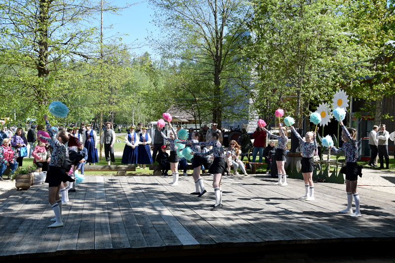 Autors: Māris Krūmiņš