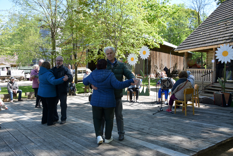 Autors: Māris Krūmiņš