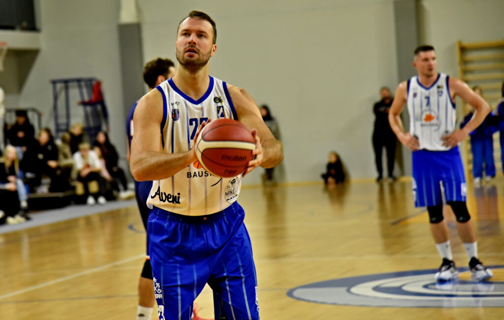 Autors: Uldis Varnnevičs