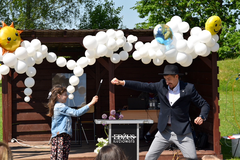 Autors: Māris Krūmiņš