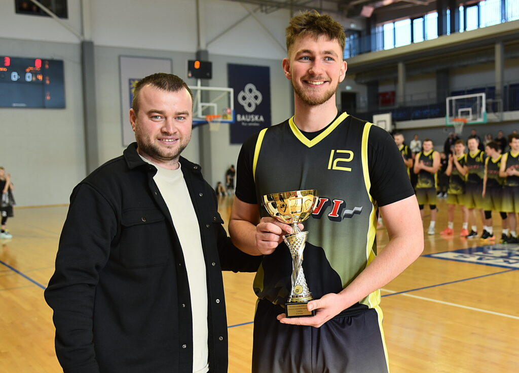 Autors: Uldis Varnevičs