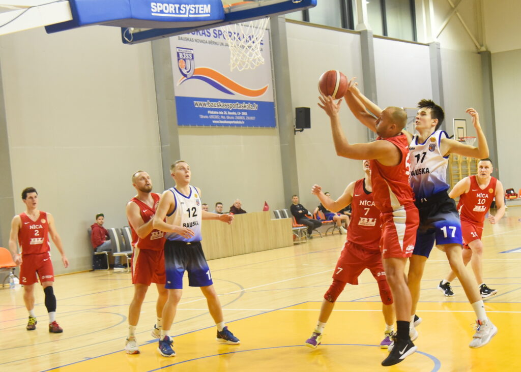 Autors: Uldis Varnevičs