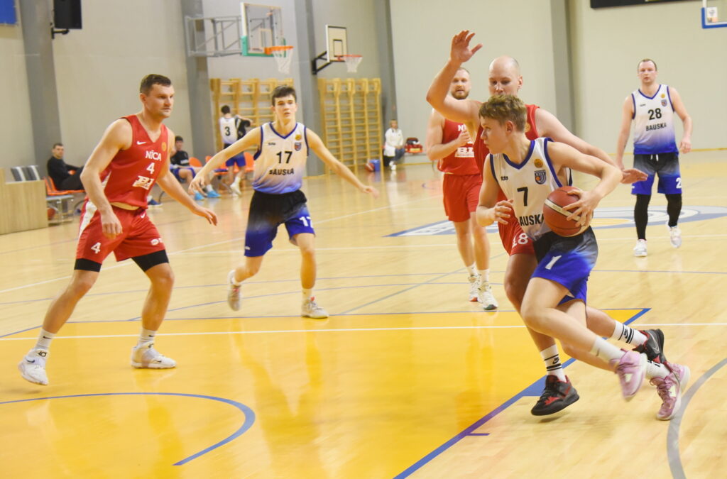 Autors: Uldis Varnevičs