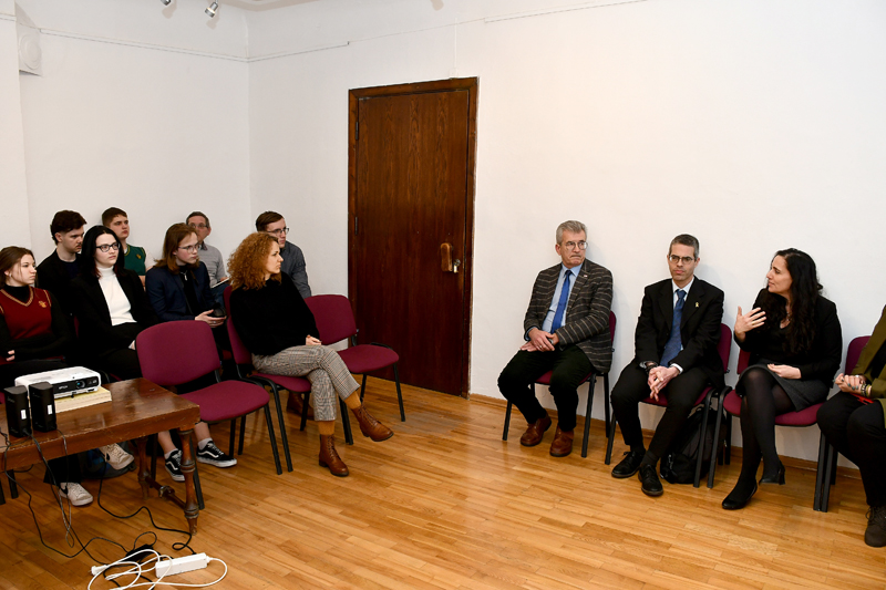 Autors: Ivars Bogdanovs