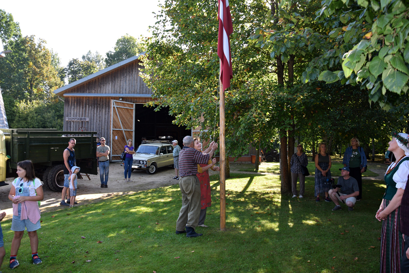 Autors: Māris Krūmiņš